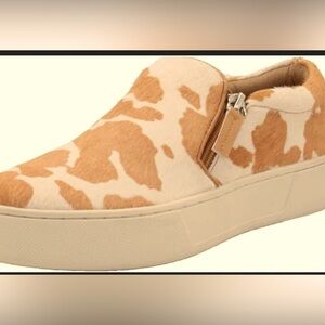 Very volatile‎ cow print platform shoes
